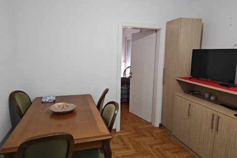 IMG-477a0b4fd90fb5b2910be85f16475bde-V