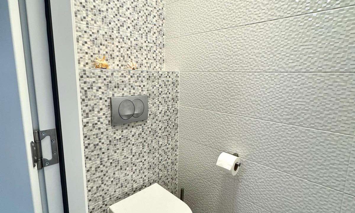 IMG-fd102f93ed6a024c591ba17ca650eccc-V