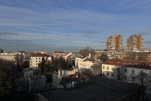 IMG-c31129c65f8c1d797527e643b59cc72e-V