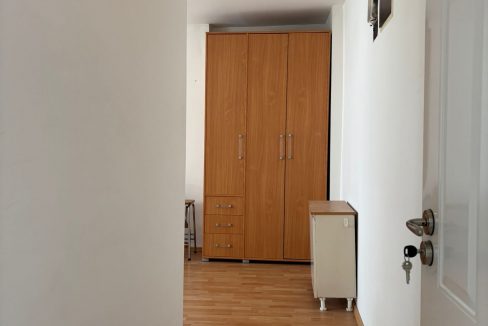 016