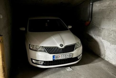08
