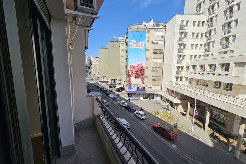 IMG-db7ff7cc2fafd07bf30ec36984a72559-V